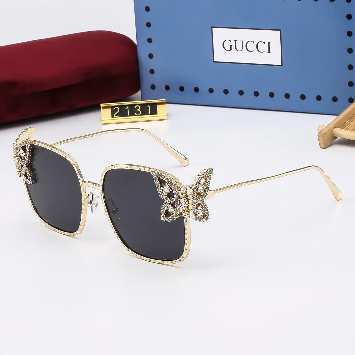Stylish framed universal sunglasses 2131